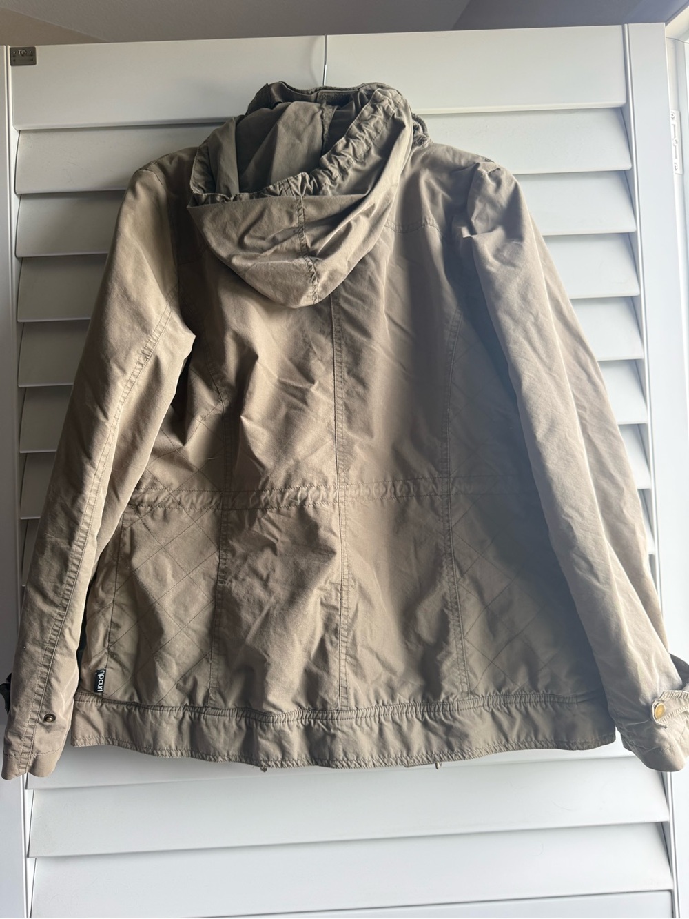 Rip Curl Women’s Jacket with Olive Green Fleece - Picture 2 of 4